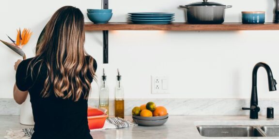 dane-deaner-1wfxk3wjxzu-highquality-e1767109040973